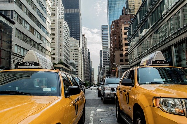 U.S.A., taxi, město